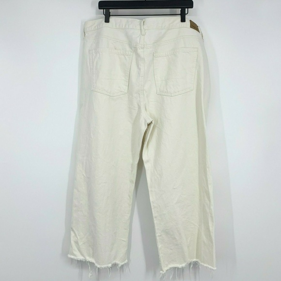 American Eagle Jeans Womens Plus Size 20 Regular Wide Leg Crop Button Fly Beige - Picture 9 of 11